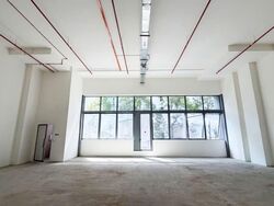 Space 18 (D12), Factory #573565011